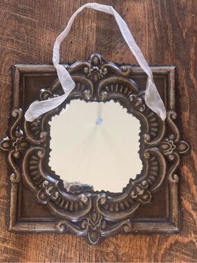 Old Vintage Victorian Style Square Accent Mirror Ornate Bronze Resin Frame 11in